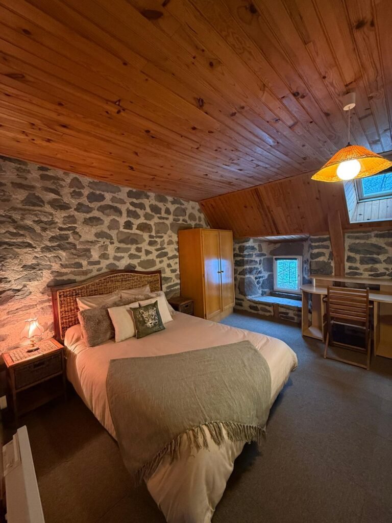 Chambre avec 1 lit double