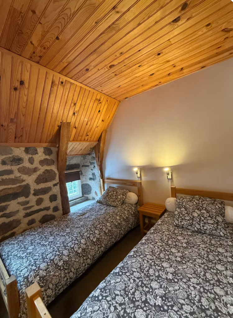 chambre n1 3 Chambre avec 2 lits simples